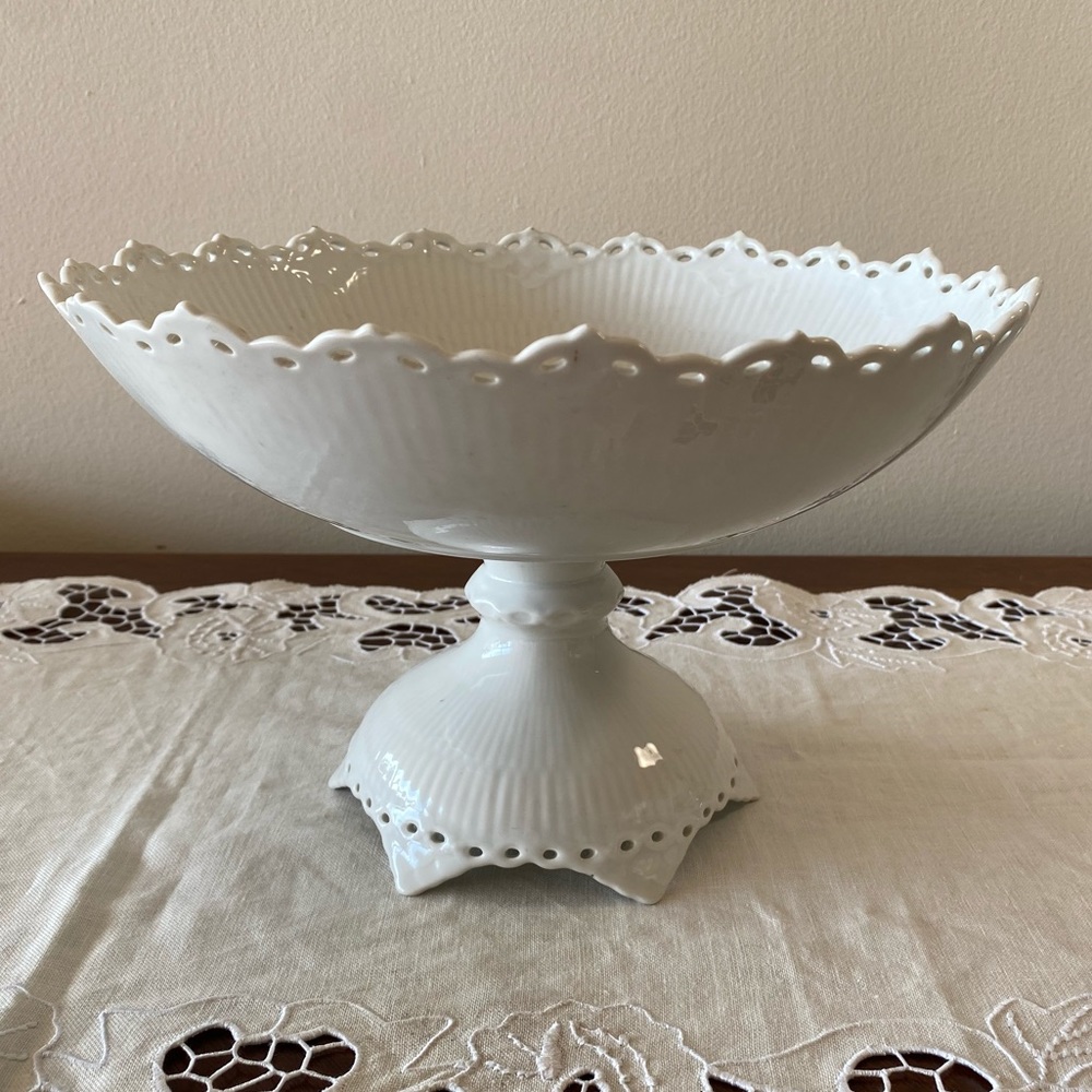 Royal Copenhagen White fruit bowl